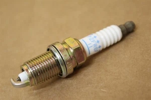 980795614N Spark Plug (single) New genuine Honda part - Picture 1 of 4