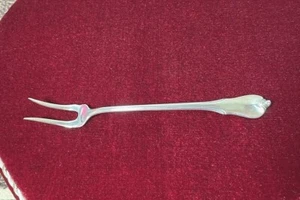 1942 Wallace Sterling "Grand Colonial" Pickle/Olive Fork, 5-1/2", Free Shipping - Picture 1 of 6