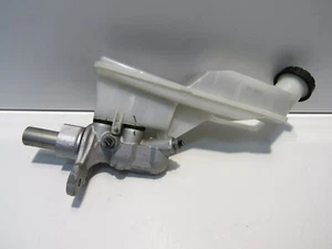 MERCEDES A-CLASS A180 2016-18 BRAKE MASTER CYLINDER (1.5l 8v CDI DIESEL) Q4588 - Picture 1 of 8