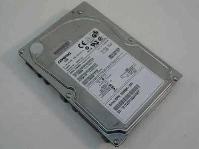 Compaq 336366-001 9.1GB 3.5" Wide Ultra 3 SCSI Hard Drive 10K 10000 RPM - Image 1 of 4