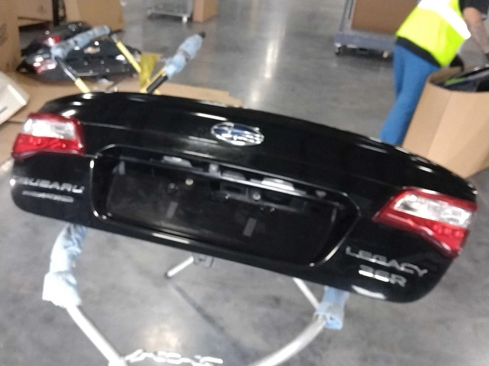 Cámara de visión trasera maletero/portón trasero sedán para 15-19 LEGACY 449611 Foto 1 de 2