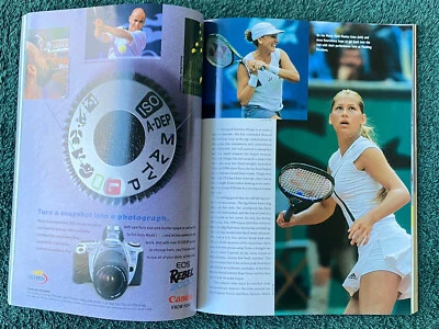 REVISTA/PROGRAMA OFICIAL DE TORNEOS DE TENIS ABIERTOS DE EE. UU. 2001 ~ BINGIS, SAMPRAS, AGASSI Foto 1 de 4