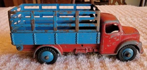 VINTAGE Dinky Toys Red & Blue Dodge Stake Truck, Made in England, Meccano LTD - Picture 1 of 7