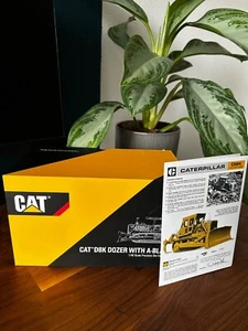 Cat D8K Dozer With A-Blade 1:48 - Picture 1 of 11