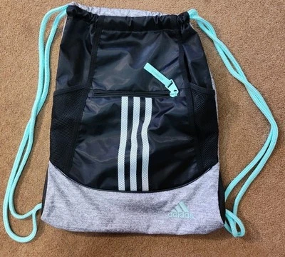 Mochila Adidas mochila esportiva costas unissex tamanho único desenho corda academia treino  - Imagem 1 de 4