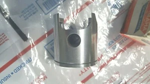 Yamaha NOS Einzelringkolben 67,55 mm (tzp-165) - Bild 1 von 9