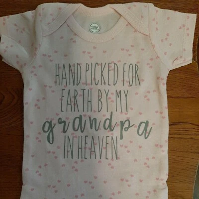 Body rosa escogido a mano para la tierra por mi abuelo en el cielo una pieza Foto 1 de 2