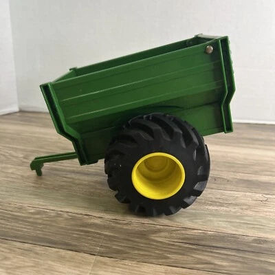 Tomy John Deere Monster Tread Farm Grain Wagon ~ Plastic Toy Lift Gate ~ Green - Image 1 of 4