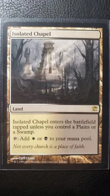 Isolated Chapel 242/264 NM MTG Innistrad Series  - Image 1 of 2