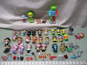Ryans World Figure Lot Food Pieces Lizard Sword Knight Foam Plastic Costumes Toy - Bild 1 von 9