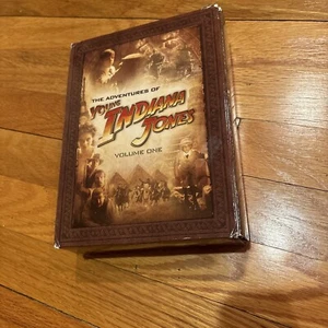 YOUNG INDIANA JONES VOLUME ONE DVD SET 12 DISCS - Picture 1 of 8