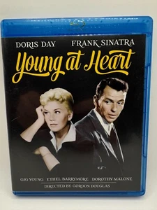 Young At Heart Blu-ray / RARE OUT OF PRINT! OLIVE FILMS - Imagen 1 de 2