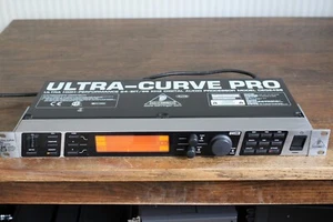 - Behringer Ultra-Curve Pro DEQ2496 - sehr gepflegt - - Bild 1 von 2