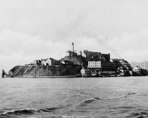 Alcatraz Island Prison 1930s 8x10 Reprint Of Old Photo - Picture 1 of 1