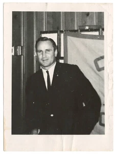 1966 HOF Don Shula Baltimore Colts Original Vintage Type 1 Snapshot Photo NFL - Picture 1 of 2