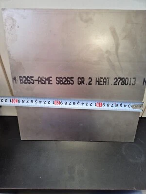 Hoja de placa de titanio americano 2 mm x 300 mm x 300 mm Ti Titan Gr.2 B265-ASME SB265 Foto 1 de 4