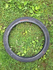 Mid School Primo The Wall Tire 20x 2.10 - Picture 1 of 4