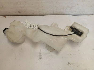 2014 年凯迪拉克 ELR 10125912 洗水库 — 第 1/4 张图片