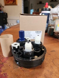 Nuovo Grohe 414101140 SmartControl Controllo Termostatico Doppia Funzione - Foto 1 di 11