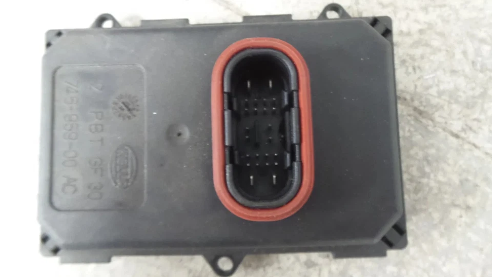 CENTRALINA IMPIANTO LUCI Volkswagen Jetta IV (162/16A) 2013 4H0941329 - Immagine 1 di 1