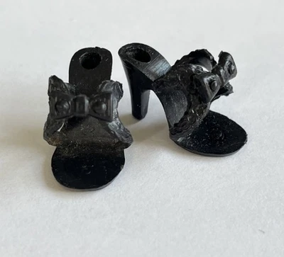Vintage BLACK Bow Clasp High Heel SHOES ~  10.5” REVLON Doll / Ideal TAMMY’S Mom - Image 1 of 4