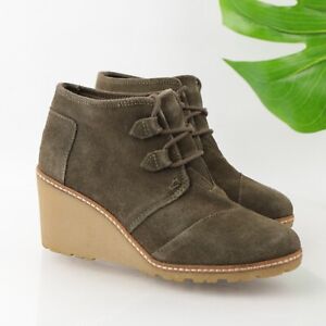 Toms Women's Desert Boot Size 6.5 Wedge Bootie Gray Taupe Suede Lace Up Shoe