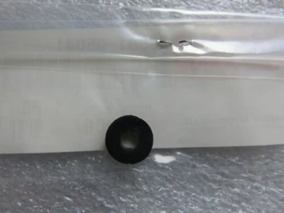 Buje sólido fueraborda Yamaha Marine F2.5-F350 90381-05041 Foto 1 de 4