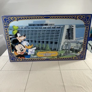 Walt Disney World Monorail Contemporary Resort Accessory Theme Park Collection - Picture 1 of 8