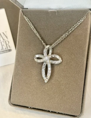 "Collar Colgante NOLAN MILLER Glamour Plata Infinito Cruz Piedras Transparentes; 16-18""" Foto 1 de 4