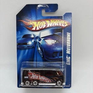 Hot Wheels GMC Motorhome - Black - Picture 1 of 7