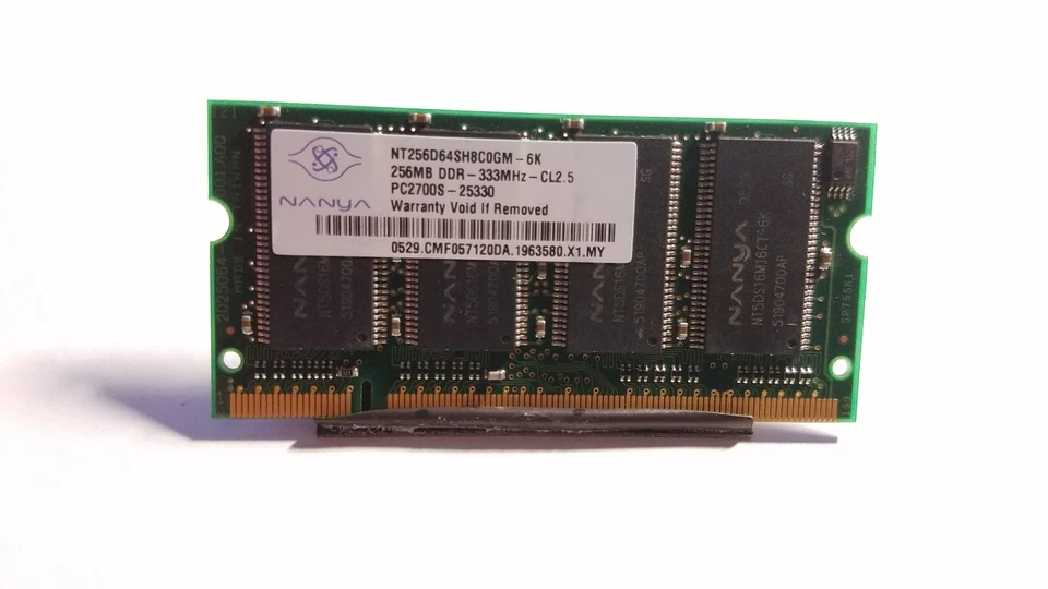 Nanya 256MB PC2700 DDR-333MHz non-ECC Unbuffered CL2.5 200-Pin SoDimm Memory - Image 1 of 1