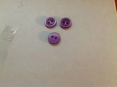 NEW 25 PCS  3/8  INCH PEARL FINSIH LT. PURPLE BUTTONS - Image 1 of 2