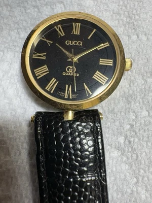 Vintage Gucci 3000M Black Dial Gold Plated Watch Japan Movt AS-IS- READ DETAILS - image 1 of 4
