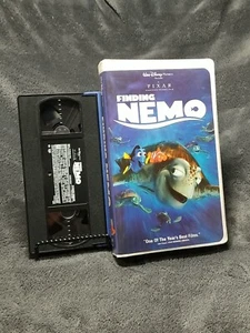 Walt Disney Pixar Finding Nemo VHS Video Tape Clamshell Case - Picture 1 of 2