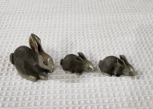 Kirk Pewter Miniatura Conejo Conejo Lote de 3 Firmados De Colección - Imagen 1 de 4