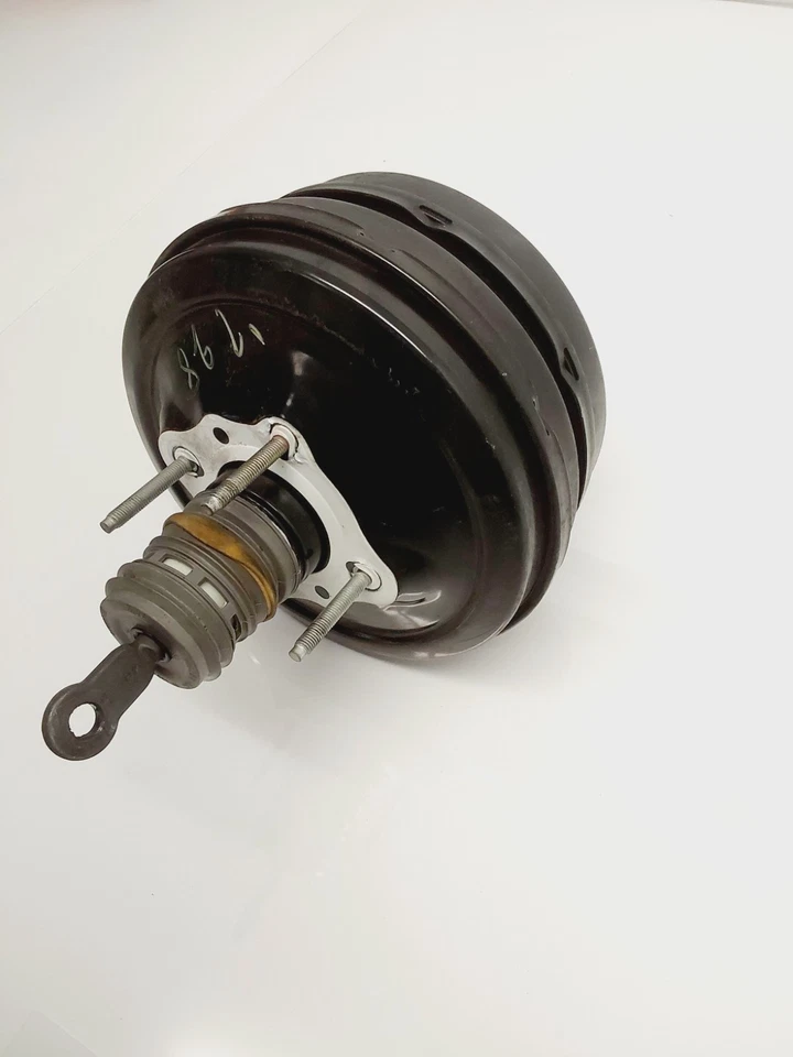 2012- Dodge Grand Caravan Brake Master Cylinder Brake Booster OEM - Imagem 1 de 4