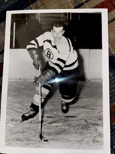 1950S DON CHERRY NHL HOCKEY BOSTON BRUINS TEAM ISSUE PHOTO SUPER RARE AHL OHA - Picture 1 of 6