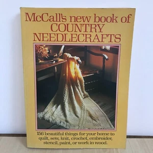McCalls New Book of Country Needlecrafts Book 1984 Quilt Sew Knit Embroidery - Imagen 1 de 12