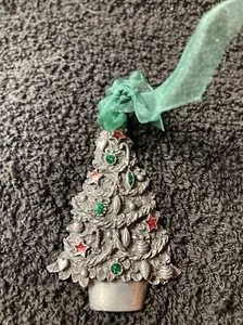Gloria Duchin Adorno Paz Peltre Usado en Excelente Condición Navidad “Árbol de Navidad” 2009 - Imagen 1 de 7