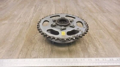 Suzuki GS450L GS450 S571-2 1987) rueda trasera piñón y soporte Foto 1 de 4