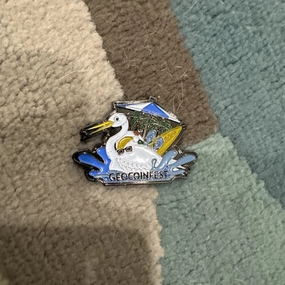 2019 Geocoinfest Early Bird Pool Party Geocoin - Black Nickel - Bild 1 von 2