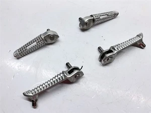 2022 Triumph Speed Twin 1200 Full Foot peg Set - T2082830 - Picture 1 of 6