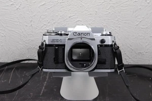 [Per ricambi] Canon AE-1 35mm fotocamera reflex corpo pellicola argento LEGGI* - Foto 1 di 7