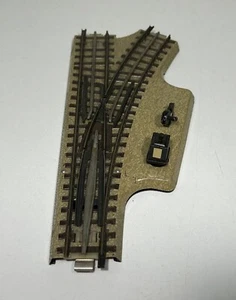 Märklin M-Gleis Handweiche rechts gebraucht - Picture 1 of 2