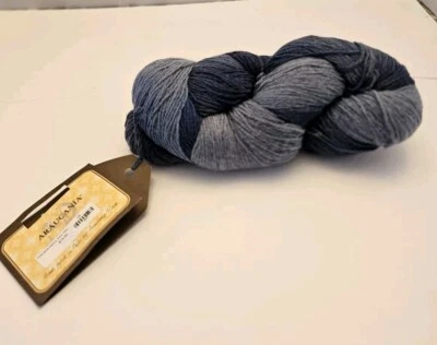 Araucania Sock Yarn -RANCO SOLID COLOR 106 BLUE/GRAY 376 YDS - Image 1 of 4