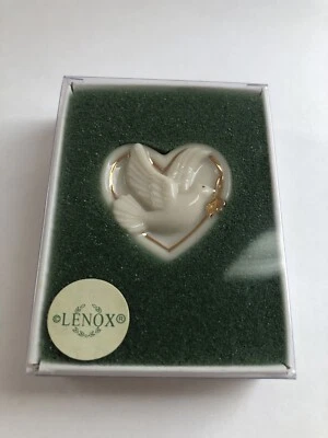 Broche prendedor corazón paloma porcelana oro blanco LENOX NUEVO EN CAJA Foto 1 de 4