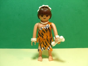 Playmobil Cave/Series 26 Over Surprise 71606, Condition New - Picture 1 of 3
