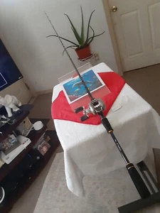 Baitcasting Fishing Rod Sougayilang 7'Med 10-20lb 4PC AND REEL Bass Pro Shops - Picture 1 of 18