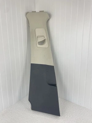 Panel de cubierta de pilar superior izquierdo Volkswagen Touareg 11-14 7P6867239 OEM Foto 1 de 4