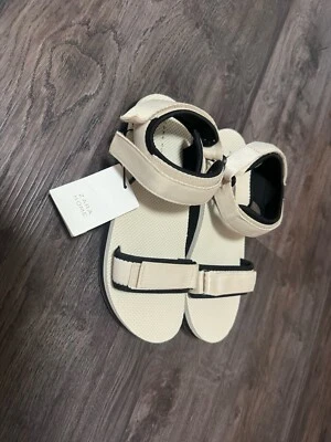 SANDALIAS DEPORTIVAS PLANAS ZARA SUELA GRUESA Beige Mujer’s Talla 38 Foto 1 de 3